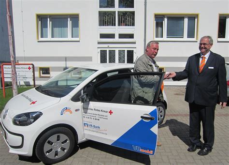 Geschäftsstelle strasburg altstädter straße 2 17335 strasburg kontakt: VR-Mobil - die VR-Bank Uckermark-Randow eG macht mobil und ...