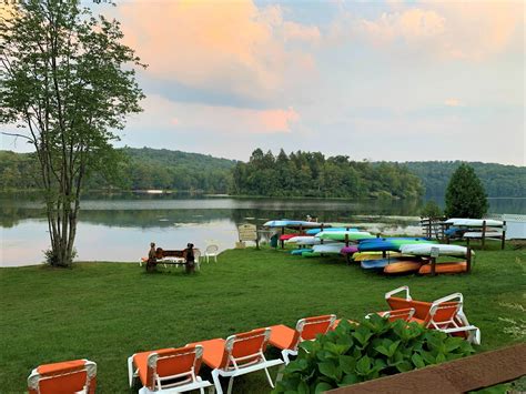 Camping In The Poconos Keen Lake Camping And Cottage Resort Livin