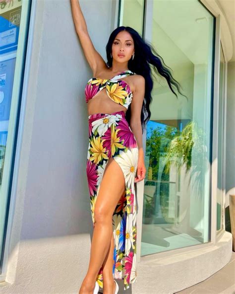 Nicole Scherzinger Looks Incredible In Barely There Floral Dress The