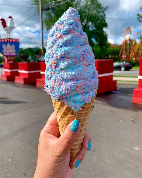 What A Beautiful Cone Would You Eat This Beauty Ice Cream Candy Ice Cream Day Candy
