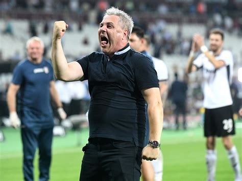 Gigi a refuzat sa faca orice fel de comentariu pe marginea meciului dintre anglia si romania. Se rupe frăţia inelelor! Gigi Becali a ajuns la disperare ...