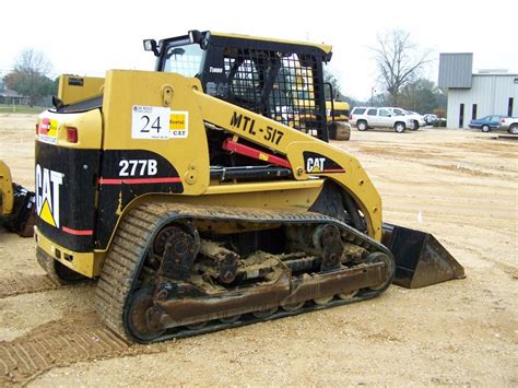 Mandatory equipment n h ydraulics, standard or high flow n q uick coupler, mechanical or powered n high visibility seat 242d3 skid steer loader. CAT 277B TRACK SKID STEER LOADER