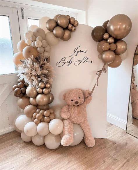 12 Gorgeous Gender Neutral Baby Shower Themes The Greenspring Home