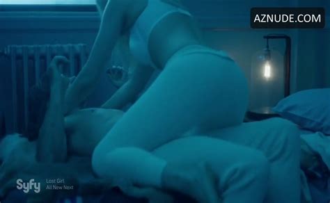Olivia Taylor Dudley Underwear Scene In The Magicians Aznude