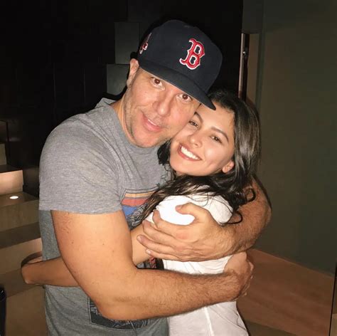 Dane Cook 50 Met Her Fiancee Kelsi Taylor 23 When She Was Just 17 The Author Claims After