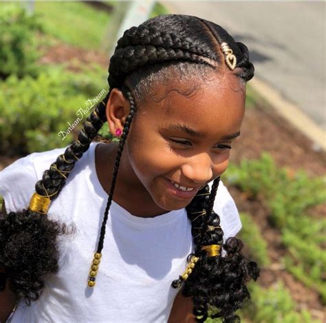 Guystoday i bring to you this super easy protective hairstyle for toddlers and kids using my diy drawstring hair bun. Feed in braid style for natural kids hair #KidsHairstyles ...