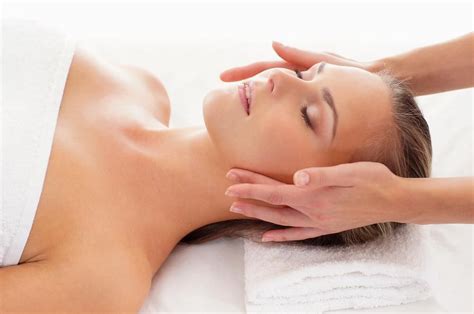 The Perfect Massage Gezichtsbehandelingen