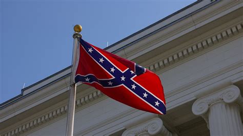 Alabama Governor Orders Confederate Flags Taken Down Fox 2