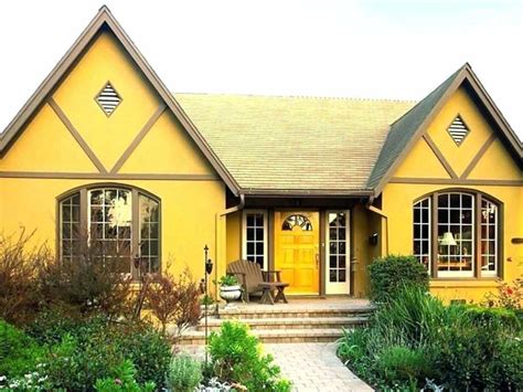 The Most Popular Exterior House Paint Colors Going Strong In 2019 My