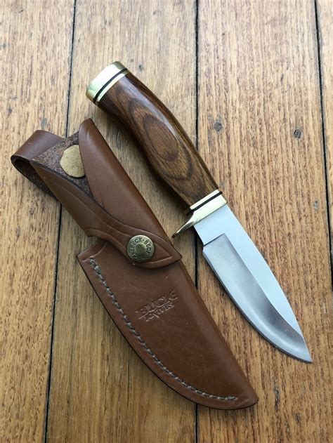Buck Knife Buck Pro Line 192 Vanguard Knife With Original Leather Sheath