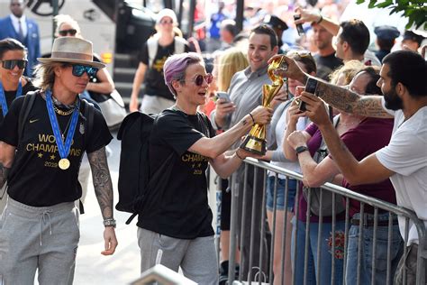 How To Watch The Womens World Cup Parade The New York Times
