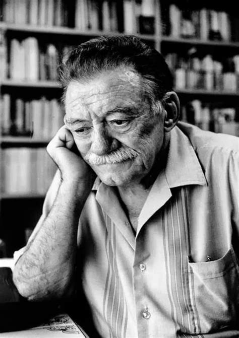 Tales Of Mystery And Imagination Mario Benedetti Persecuta