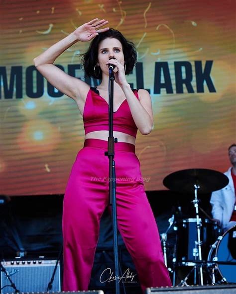 Imogen Clark Performs At The Hawkesbury Flood Relief Concert 17 Photos Thefappening
