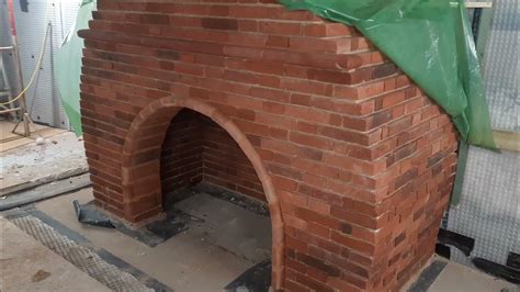 The Fine Art Of Brickwork Worlds First Tapered Twist Part 1 Youtube