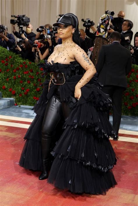 Nicki Minaj At Met Gala Celebrating In America An Anthology Of Fashion