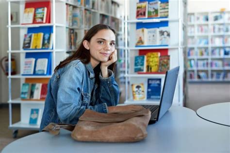 La solicitud de inscripción a progresar se puede realizar en línea, a través del formulario de inscripción on line o personalmente, en cualquier oficina de anses, completando y presentando el formulario que se ofrece para su descarga a. Formulario Progresar PS 2.87 ¿Cómo llenarlo y tramitarlo?