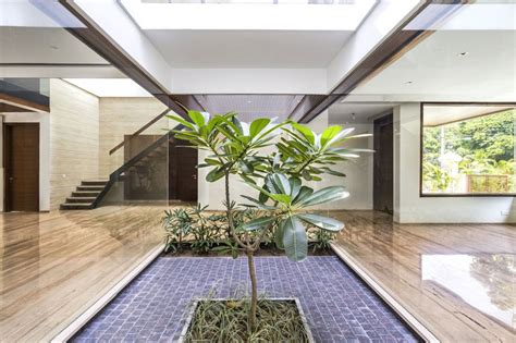A Sleek Modern Home With Indian Sensibilities And An Interior Courtyard