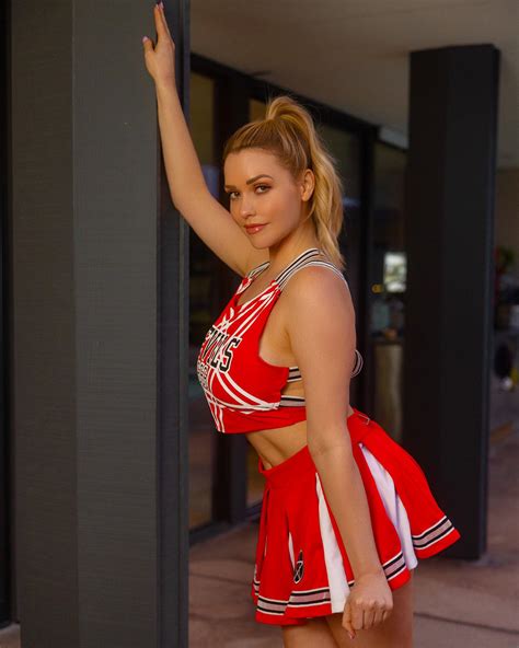 Cheerleader Mia Malkova Nude Celebritynakeds