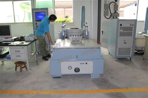 High Frequency Vibration Test System Meets IEC 60068-2-64-2008 , ASTM ...