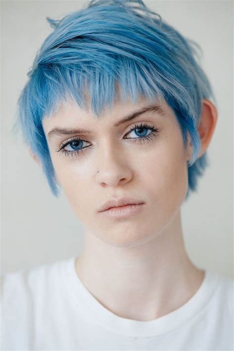 Discover The New Way To Wash Hair Short Blue Hair Creative Hair