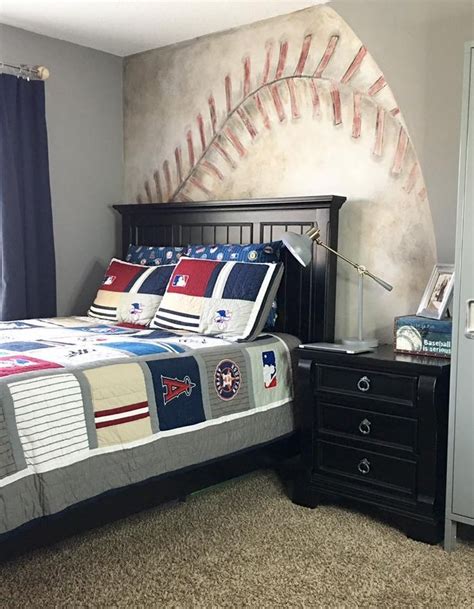 Diy Baseball Mural By Jennifer Allwood Baseball Themed Bedroom