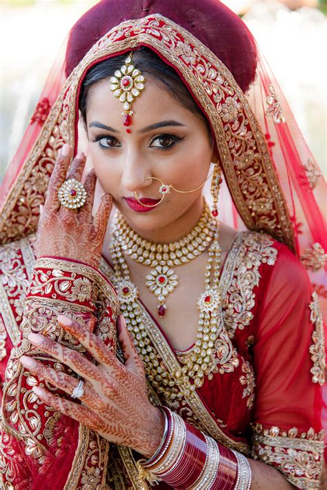 bridal mehndi photography ideas indian bride photogra
