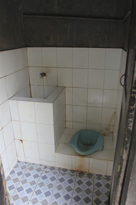 Gambar desain dapur dan kamar mandi di kampung terbaik. Terbaru 37+ Kamar Mandi Kampung