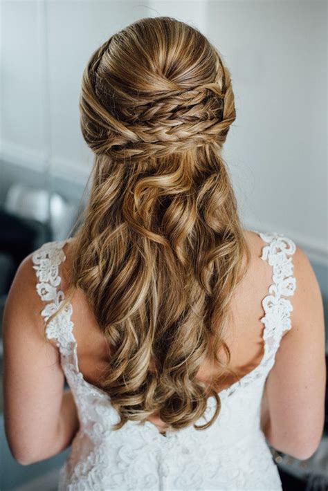 15 Summer Wedding Hairstyles For Women To Look Hot