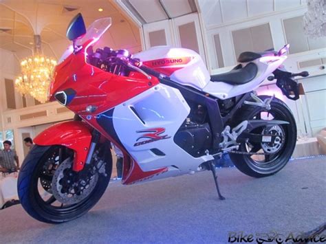 The 150 cc bikes segment is growing day by day. Hyosung Launches GT250R in India at 2.75 Lakhs Ex-Showroom ...