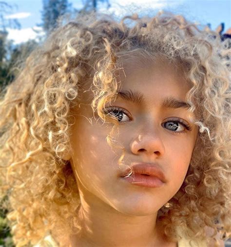 Curly Queens On Instagram Describe Her 👇🏽😍 Kaiaroseofficial
