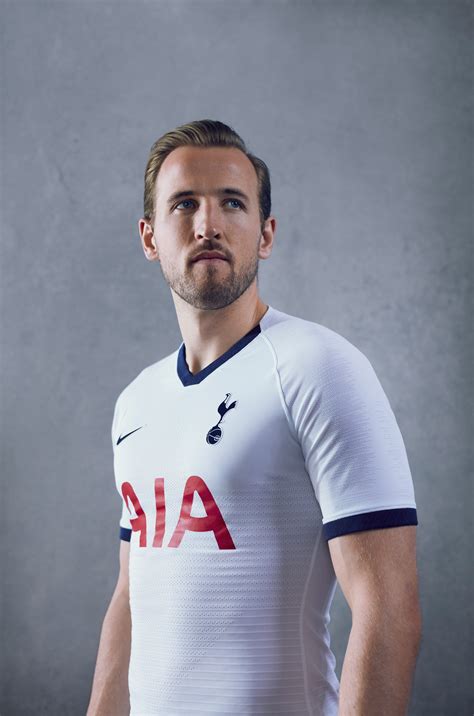 Headlines linking to the best sites from around the web. Tottenham Hotspur 2019-20 Nike Home Kit | 19/20 Kits ...