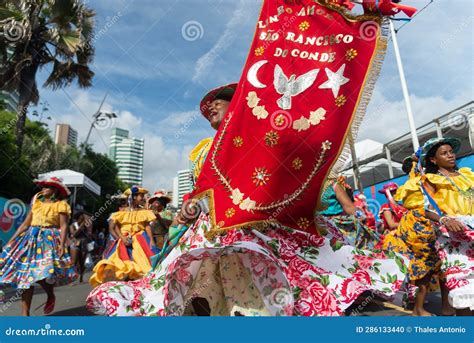 Women From A Cultural Group Parade In Fuzue Pre Carnival In Salvador Bahia Brazil Editorial