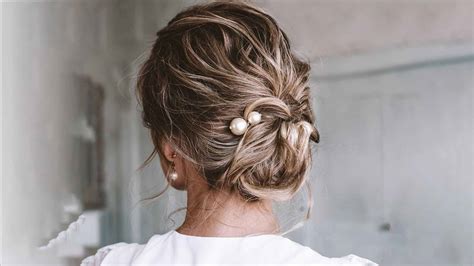 20 Quick Updos For Short Hair Fashionblog