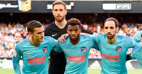 Jan oblak has earned a total of £28,345,200 over their career to date. Jan Oblak Salary Per Week - Atletico Madrid Afraid Of Losing Jan Oblak To Chelsea - Your weekly ...