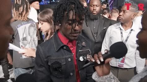 See more ideas about aesthetic gif, gif, aesthetic. Security Mistakes Lil Uzi Vert For A Fan At Gunna's Show | Power 107.5