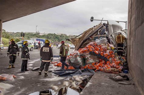 Durban ›› vehicles & transportation ›› list of vehicles & transportation companies in durban. Horror truck crash at bridge on M7 kills two | Accidents ...