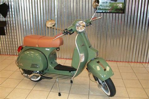 A stella scooter spotted in a shopping mall in falcon heights. Genuine Scooter Genuine Scooter Stella 150 - Moto ...