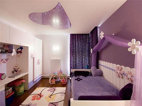 When it comes to decorating a teenage girl's room, you'll want to consider all the things your teen loves and get her involved in the process of designing the room. How Outstanding IKEA Teenage Girl Bedroom Ideas | atzine.com