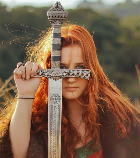 Red Head Sword Girl Воительницы Воин викинг Кельтские воины