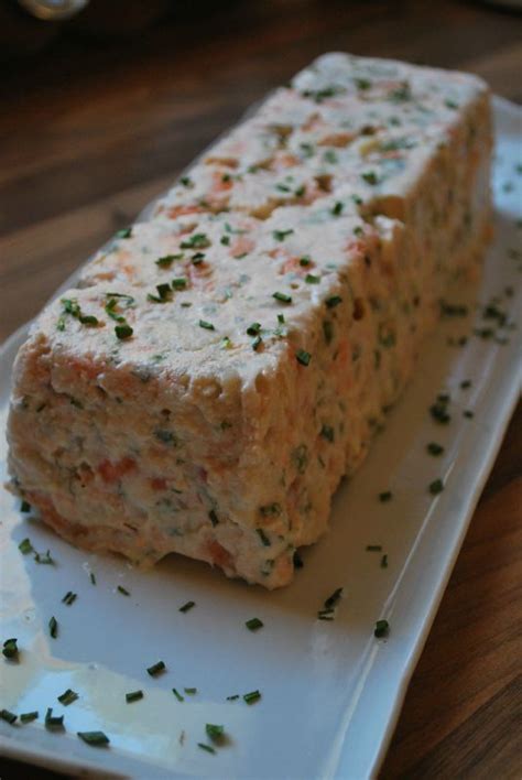 Terrines can be made of minced meat such as game or poultry, or seafood or vegetables. Terrine de St Jacques, saumon frais et crevettes - Saveurs ...