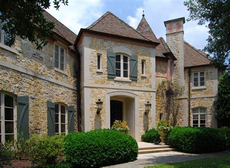 Make Your Home Beautiful With French Country Exterior
