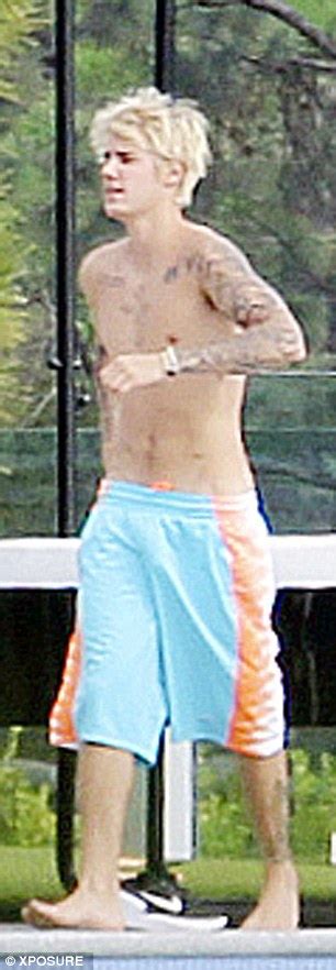 Justin Bieber Goes Shirtless With Kendall Jenner After Night Of