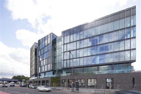 As well as providing english for adults at leeds city college sites, the college also provides english out in the community at different centres around the city. Leeds City College gets keys to flagship £60m Campus | EWA