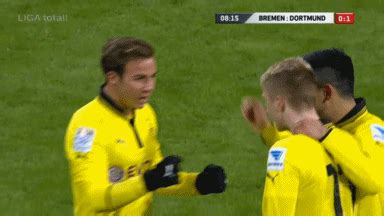 His current girlfriend or wife, his salary and his tattoos. ilkay gündogan gifs | WiffleGif