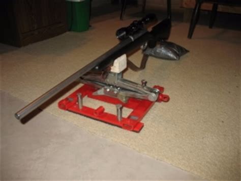 After seeing different gun rests in my local sporting goods store, i cant justify spending 30 to 60 buck. Homemade Rifle Rest - HomemadeTools.net