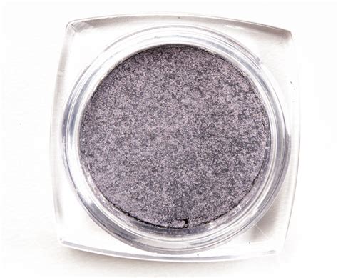For a seamless look, be sure to buff the color into your crease with a fluffy eye shadow brush before the liquid formula dries. L'Oreal Liquid Diamond Infallible 24-Hour Eyeshadow Review ...