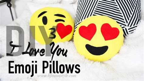 Lifeannstyle Diy Heart Emoji Pillows Emoji Pillows Emoji Craft