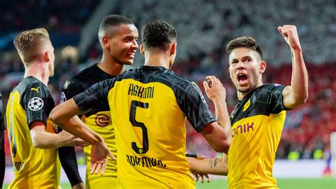 Vota por los mejores y los peores del conjunto nervionense en su partido de champions. Borussia Dortmund: Wichtiger Sieg in der Königsklasse ...