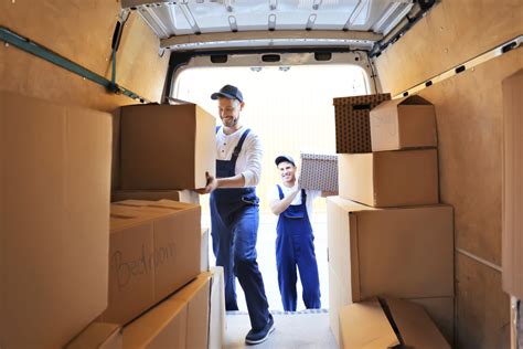 3 Simple Steps To Hiring The Best Moving Company Women Quotes