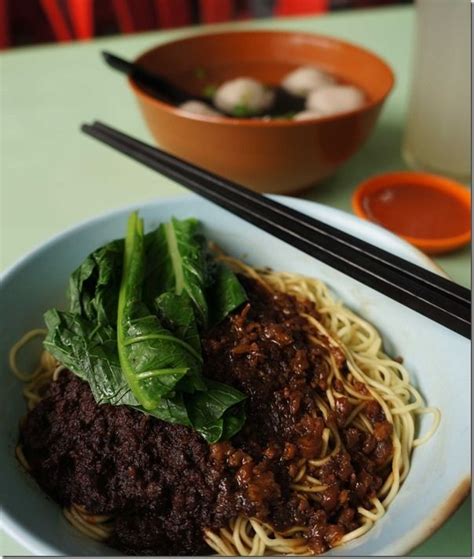 Free wifi in rooms and public areas. Soong Kee Hakka Beef Ball Noodles @ Jalan Tun Tan Siew Sin ...